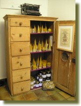 Honigschrank